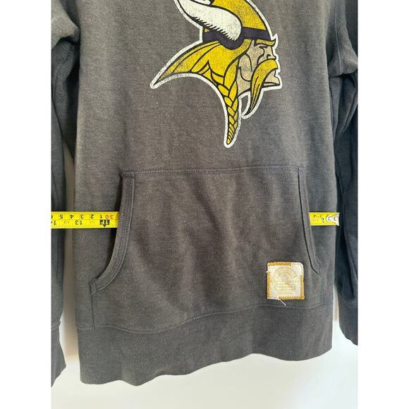 Women Size Large Minnesota NFL Vikings Gray Warm Sweatershirt Pullover Fan Gift - Picture 9 of 12